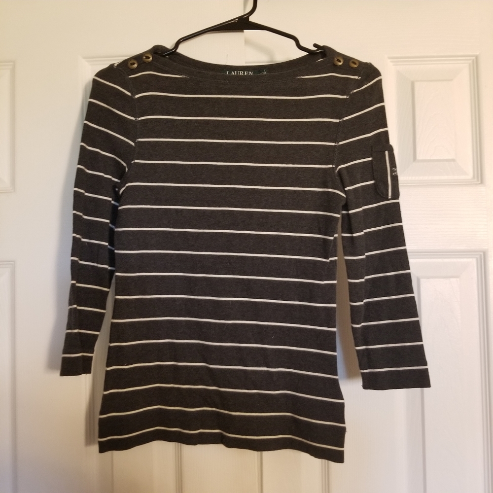 Striped quarter length sleeve shirt